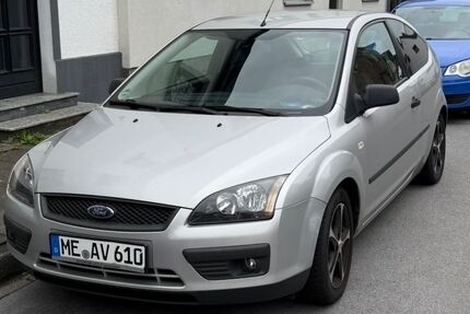 Ford Focus 166.657 km 1.700 &euro; Langenfeld 40764