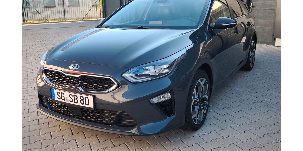 Kia ceed Sportswagon 130.000 km 10.000 &euro; Solingen 42697