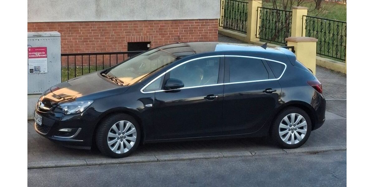 Opel Astra 117.000 km 9.500 &euro; Wuppertal 42327