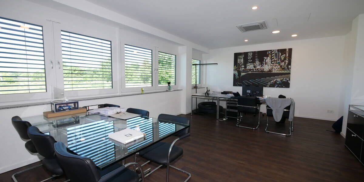 Gewerbeobjekt Gelsenkirchen / Bismarck Bismarck - 5 Zimmer, 198 m&sup2;, 2.900&euro; | Angebot:25707097