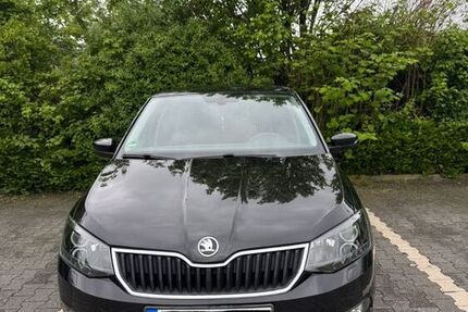 Skoda Fabia 110.000 km 8.500 &euro; Remscheid 42897
