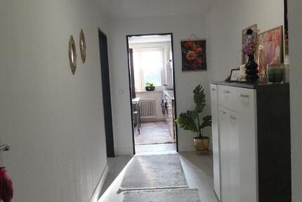 Wohnung Solingen Central - 3 Zimmer, 70 m&sup2;, 630&euro; | Angebot:25539384