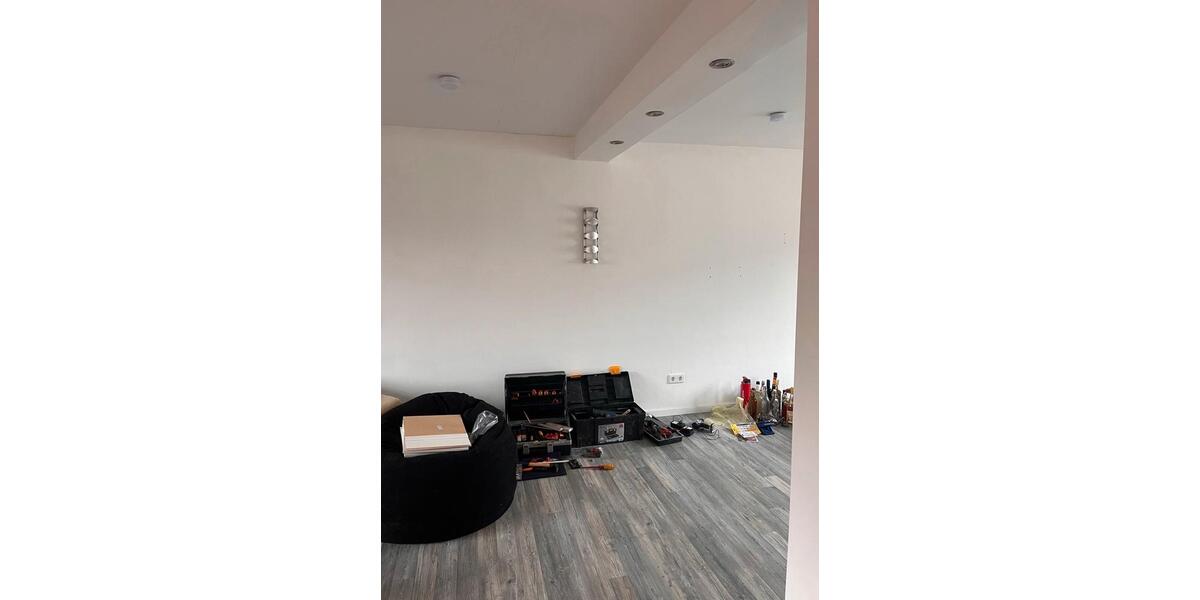 Etagenwohnung Essen Stadtbezirk IV - 1.5 Zimmer, 64 m&sup2;, 800&euro; | Angebot:25895265