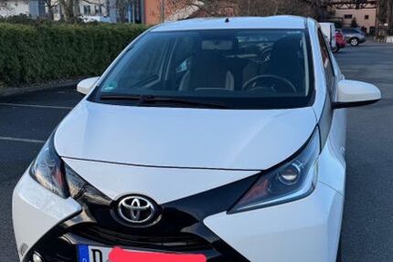 Toyota Aygo (X) 56.000 km 7.500 &euro; Düsseldorf 40597