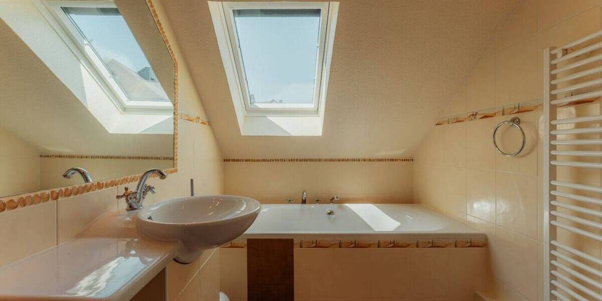 Doppelhaushälfte Kürten Waldmühle - 7 Zimmer, 157 m&sup2;, 559.000&euro; | Angebot:25686441