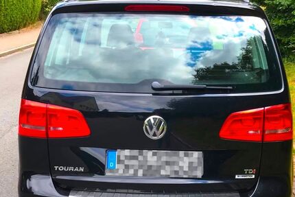 VW Touran 166.500 km 7.600 &euro; Bochum 44801