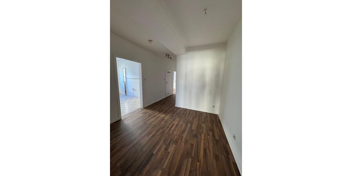 Etagenwohnung Hagen Hagen-Mitte - 3 Zimmer, 80 m&sup2;, 590&euro; | Angebot:25614437