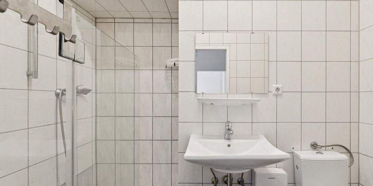 Etagenwohnung Düsseldorf Oberbilk - 2 Zimmer, 38 m&sup2;, 215.000&euro; | Angebot:25687715