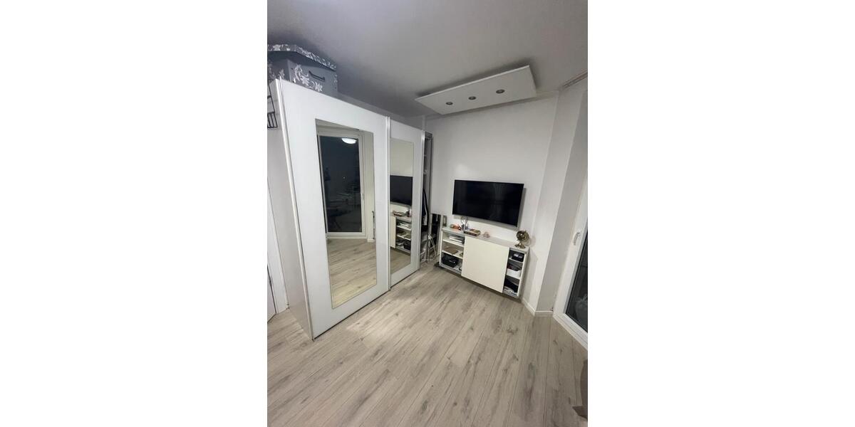 Etagenwohnung Düsseldorf Flingern Süd - 3 Zimmer, 78 m&sup2;, 450.000&euro; | Angebot:26052791
