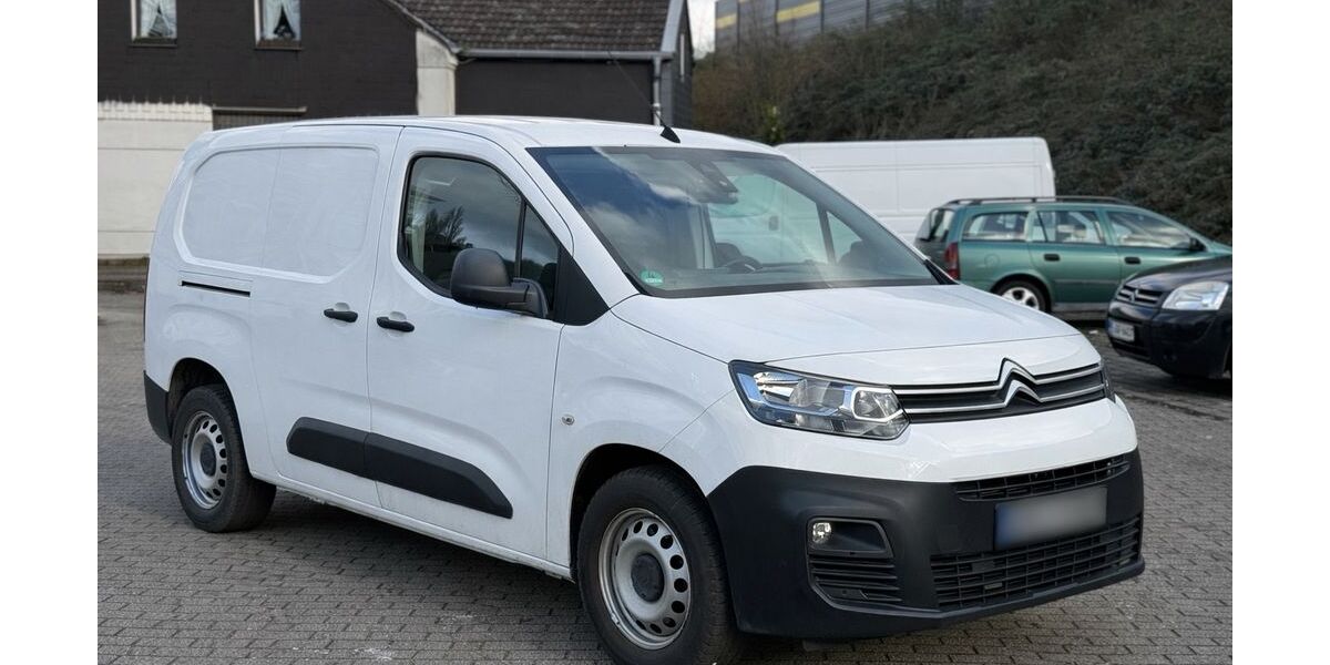 Citroen Berlingo 300.000 km 5.499 &euro; ESSEN 45329
