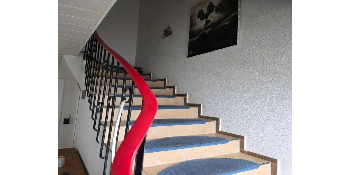 Mehrfamilienhaus, Wohnhaus Wermelskirchen - 8 Zimmer, 170 m&sup2;, 360.000&euro; | Angebot:26628567