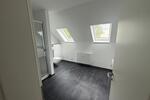 Dachgeschoßwohnung Remscheid Gemarkung Bergisch Born - 2 Zimmer, 75 m&sup2;, 600&euro; | Angebot:26515545