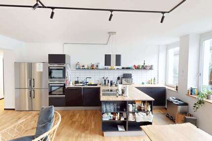 Zimmer Düsseldorf Stadtmitte - 1 Zimmer, 850&euro; | Angebot:24709803