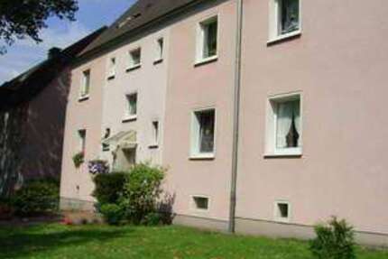 Wohnung Bochum Riemke - 1 Zimmer, 32 m&sup2;, 289&euro; | Angebot:25878758