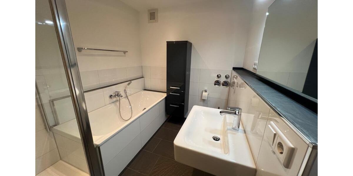 Maisonettenwohnung Velbert Pöthen - 3 Zimmer, 79 m&sup2;, 800&euro; | Angebot:26549833