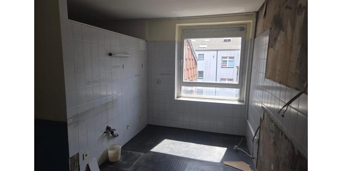 Etagenwohnung Bochum Bochum-Nord - 4 Zimmer, 100 m&sup2;, 750&euro; | Angebot:26611830