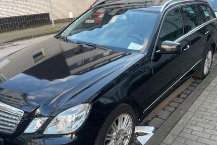 Mercedes-Benz E 200 160.200 km 8.890 &euro; gelsenkirchen 45879