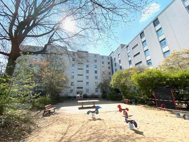 Etagenwohnung Ratingen Tiefenbroich - 3 Zimmer, 81 m&sup2;, 823&euro; | Angebot:25679107