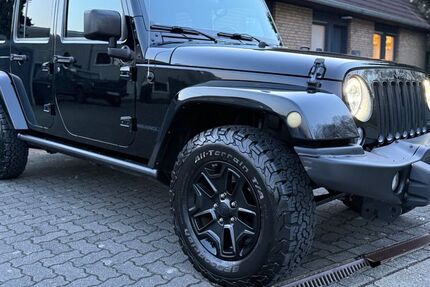 Jeep Wrangler 138.000 km 28.999 &euro; Bochum 44805