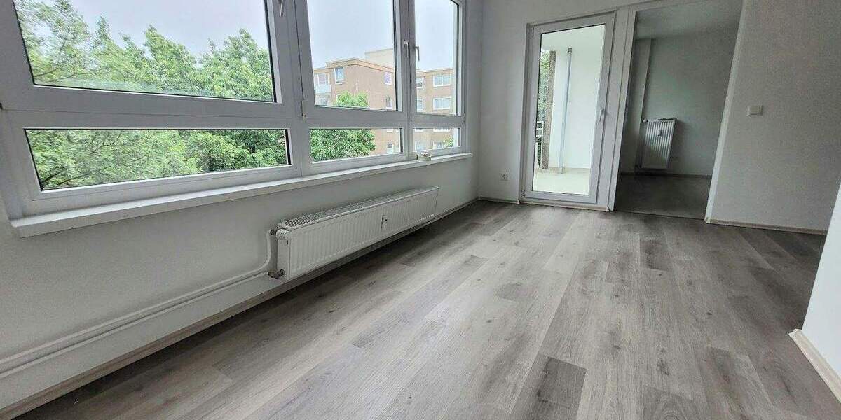 Etagenwohnung Essen Freisenbruch - 4 Zimmer, 82 m&sup2;, 721&euro; | Angebot:25699063
