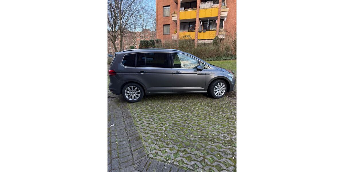 VW Touran 195.000 km 13.150 &euro; Düsseldorf 40229