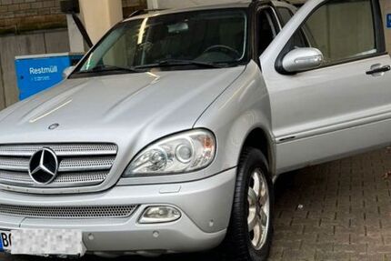 Mercedes-Benz ML 350 305.000 km 8.500 &euro; Bochum 44803