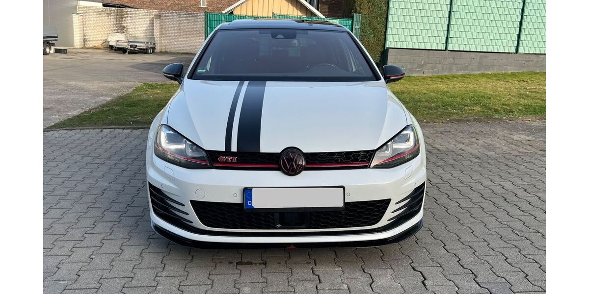 VW Golf 163.000 km 16.500 &euro; Bochum 44807