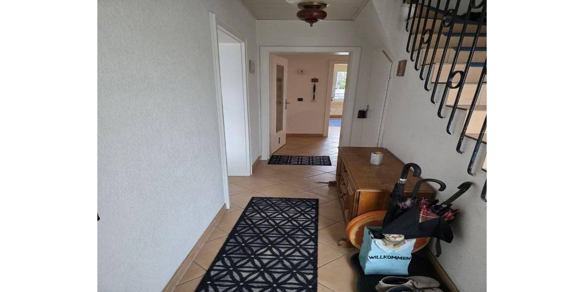 Mehrfamilienhaus, Wohnhaus Wermelskirchen - 8 Zimmer, 170 m&sup2;, 360.000&euro; | Angebot:26628567