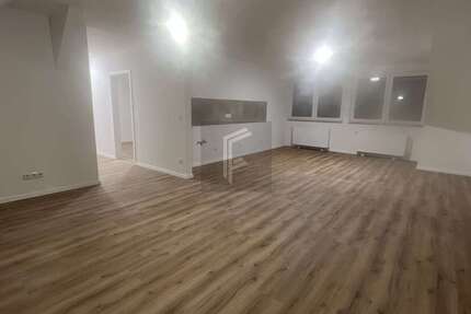 Wohnung Mülheim an der Ruhr Rechtsruhr-Nord - 3 Zimmer, 120 m&sup2;, 1.150&euro; | Angebot:24740519