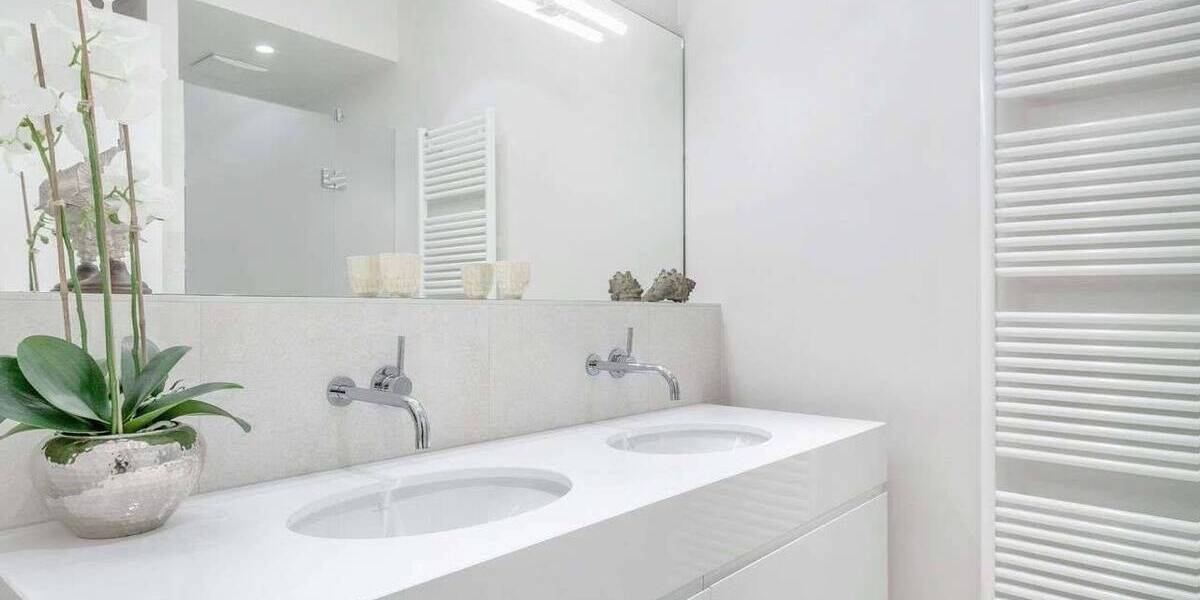 Etagenwohnung Düsseldorf Altstadt - 2 Zimmer, 55 m&sup2;, 1.600&euro; | Angebot:26826256