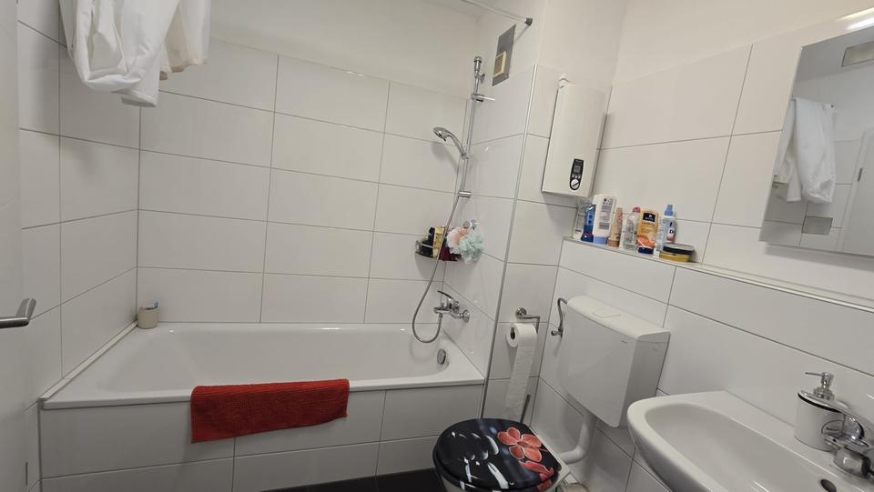 Dachgeschoßwohnung Solingen Ohligs - 2 Zimmer, 57 m&sup2;, 160.000&euro; | Angebot:26615471