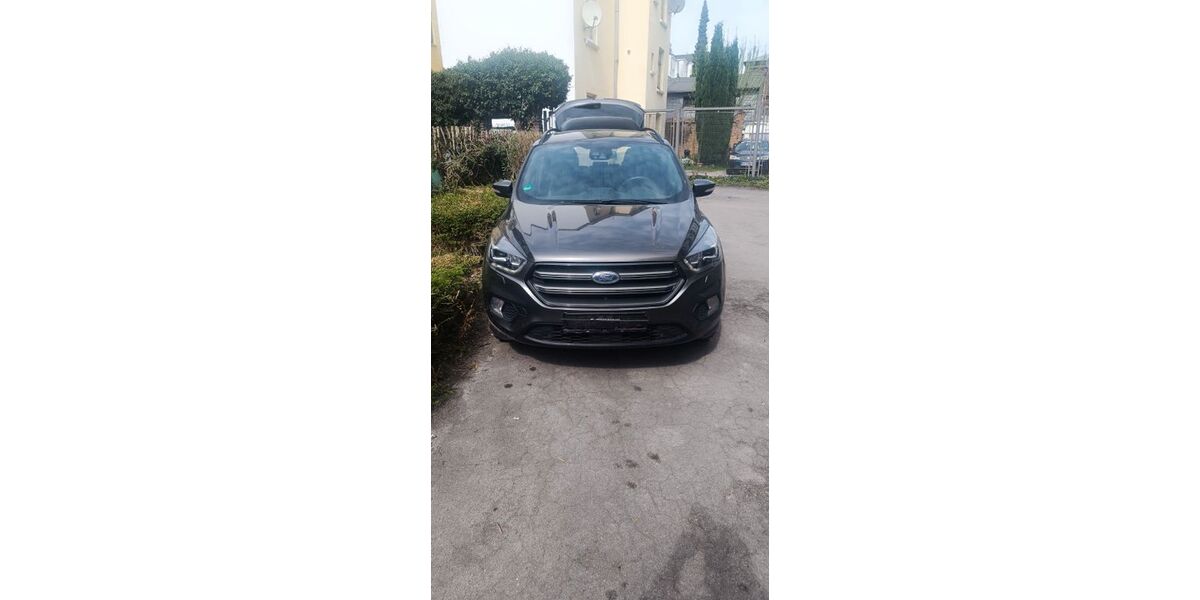Ford Kuga 138.000 km 11.000 &euro; Wuppertal 42277