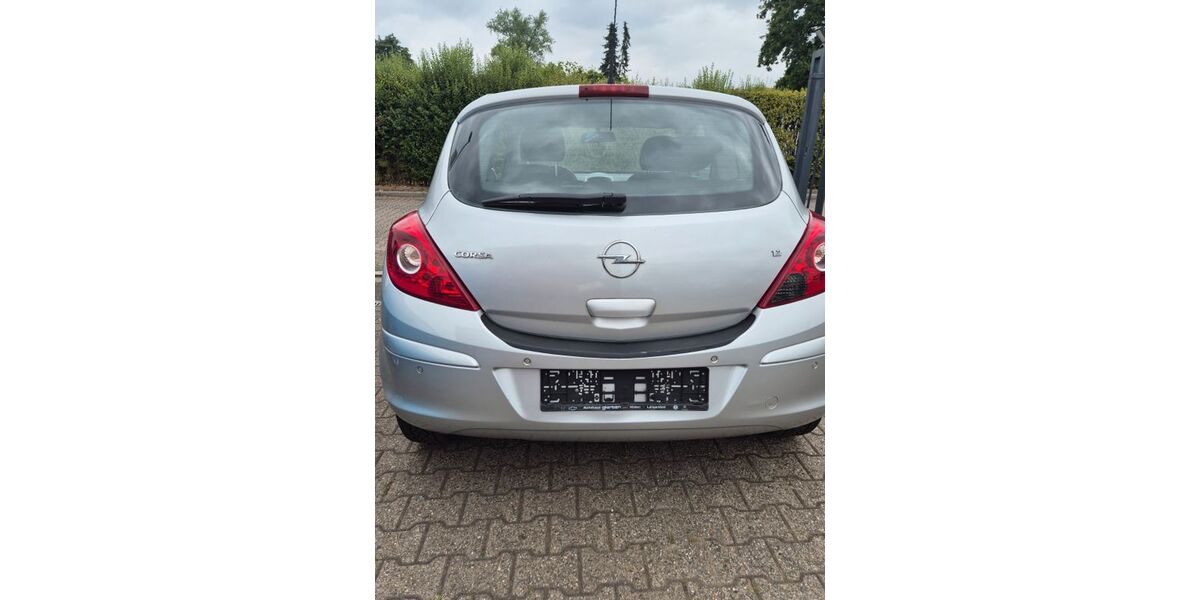 Opel Corsa 112.000 km 3.650 &euro; Ratingen 40882