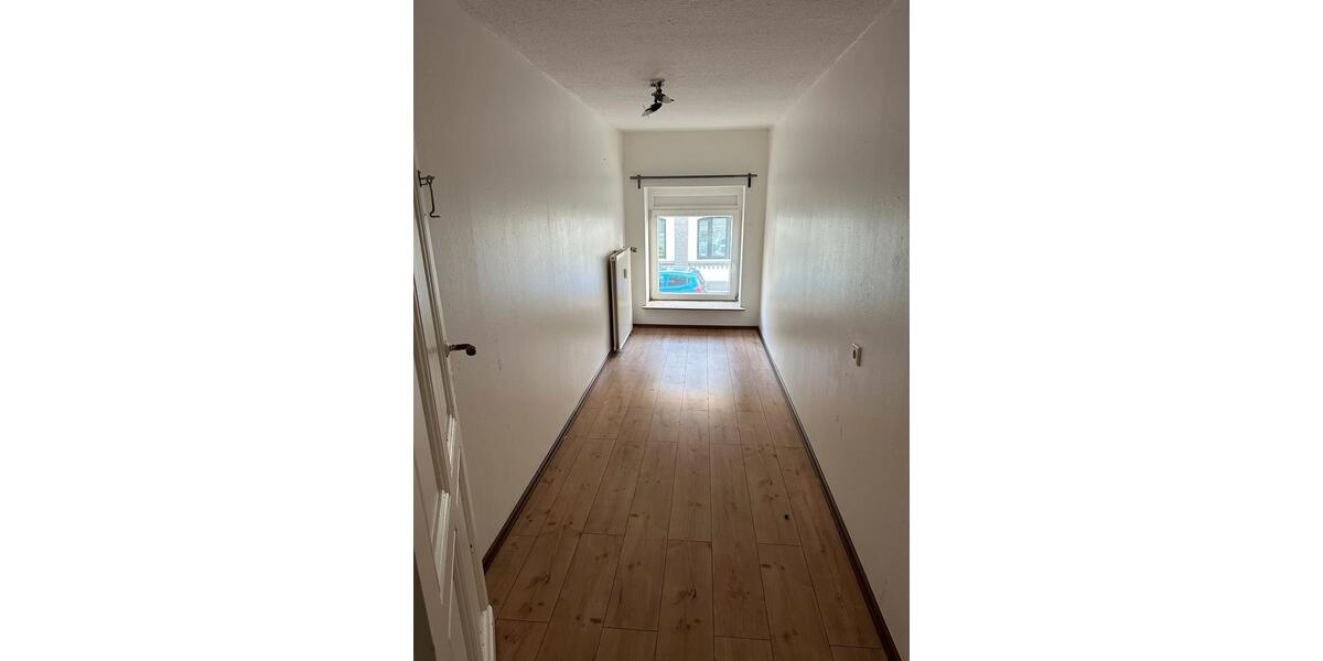 Erdgeschoßwohnung Wuppertal Unterbarmen - 4 Zimmer, 99 m&sup2;, 580&euro; | Angebot:25944891