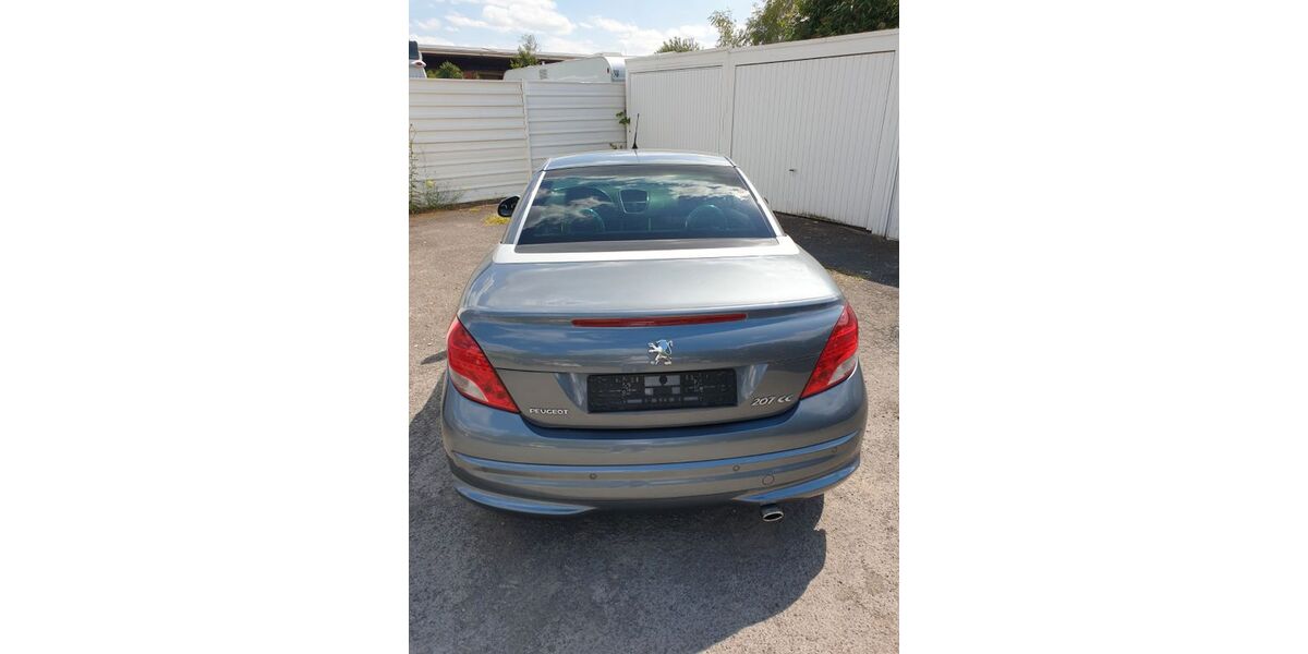 Peugeot 207 284.441 km 1.850 &euro; BOCHUM 44866
