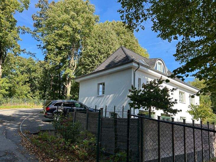 Einfamilienhaus Wermelskirchen - 7 Zimmer, 280 m&sup2;, 995.000&euro; | Angebot:25736868