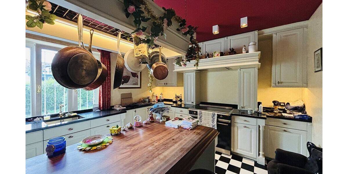 Mehrfamilienhaus, Wohnhaus Ratingen Hösel - 1 Zimmer, 380 m&sup2;, 1.650.000&euro; | Angebot:26657139