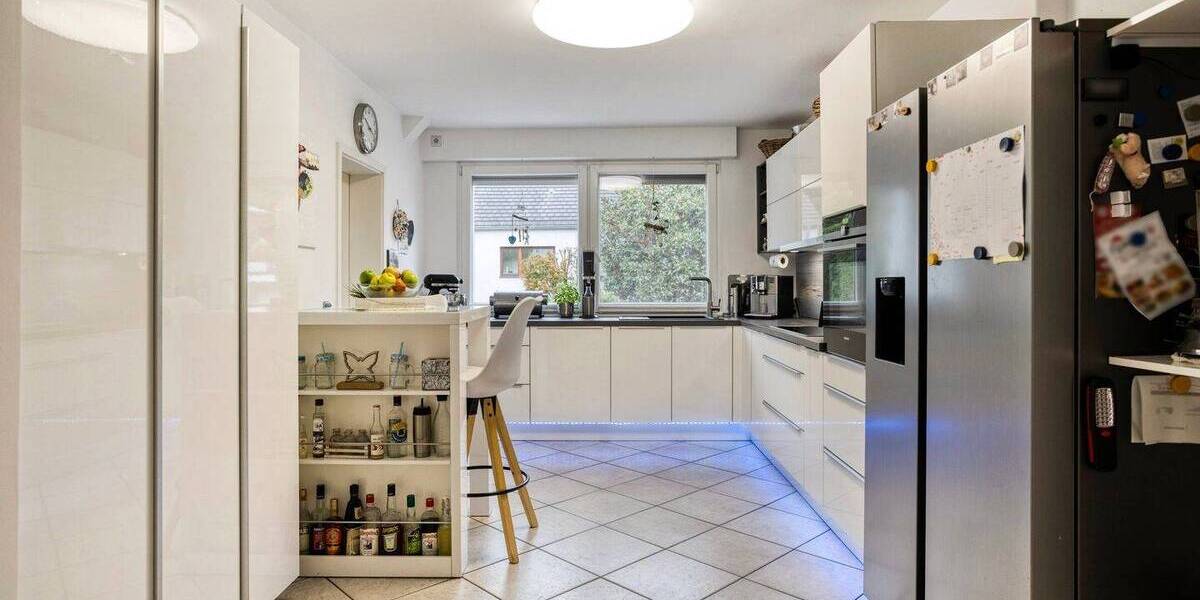 Reihenendhaus Mülheim an der Ruhr Mitte-Ost - 7 Zimmer, 184 m&sup2;, 559.000&euro; | Angebot:25799172