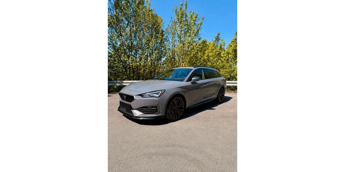 Cupra Leon 39.000 km 28.500 &euro; Remscheid 42857