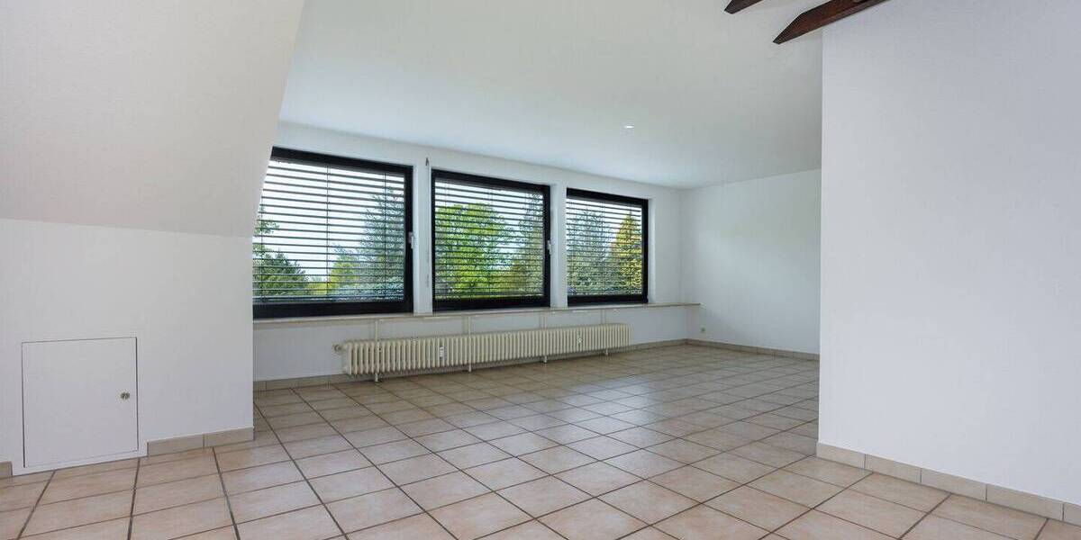 Einfamilienhaus Wuppertal Ronsdorf - 7 Zimmer, 230 m&sup2;, 670.000&euro; | Angebot:26656752