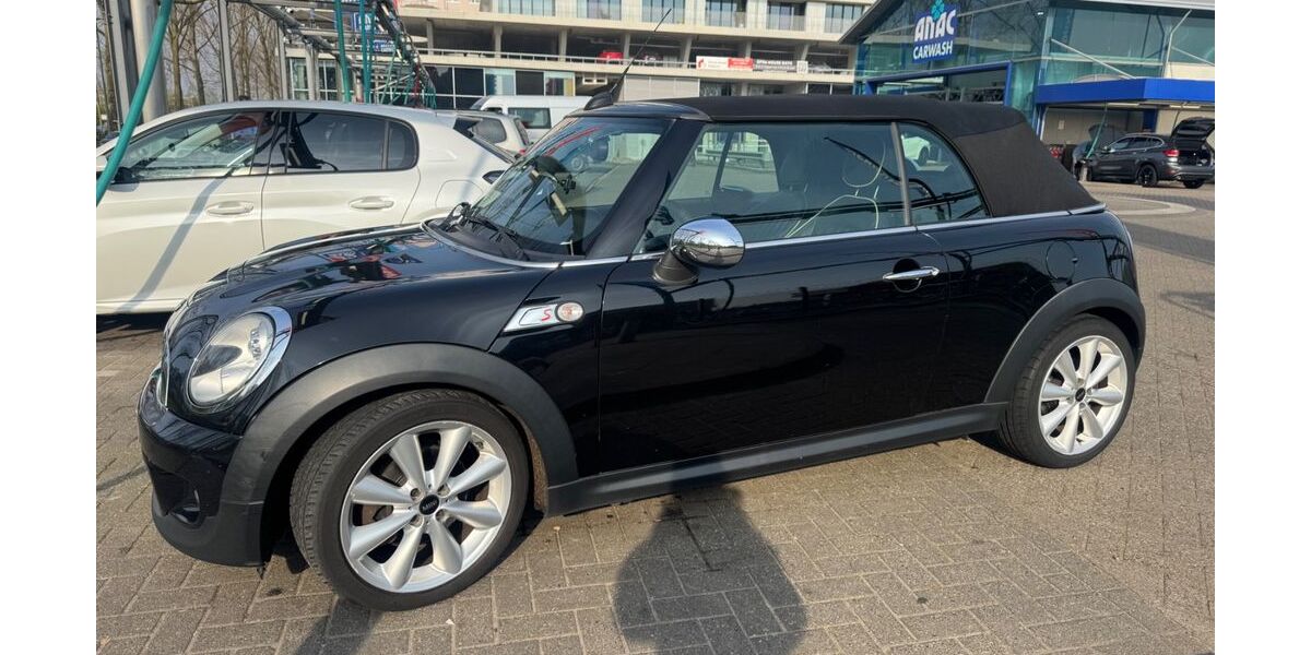 Mini Cooper SD Cabrio 187.000 km 10.000 &euro; Düsseldorf 40476