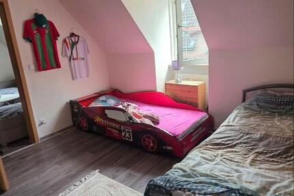Wohnung Gelsenkirchen Ückendorf - 2.5 Zimmer, 70 m&sup2;, 550&euro; | Angebot:26632817