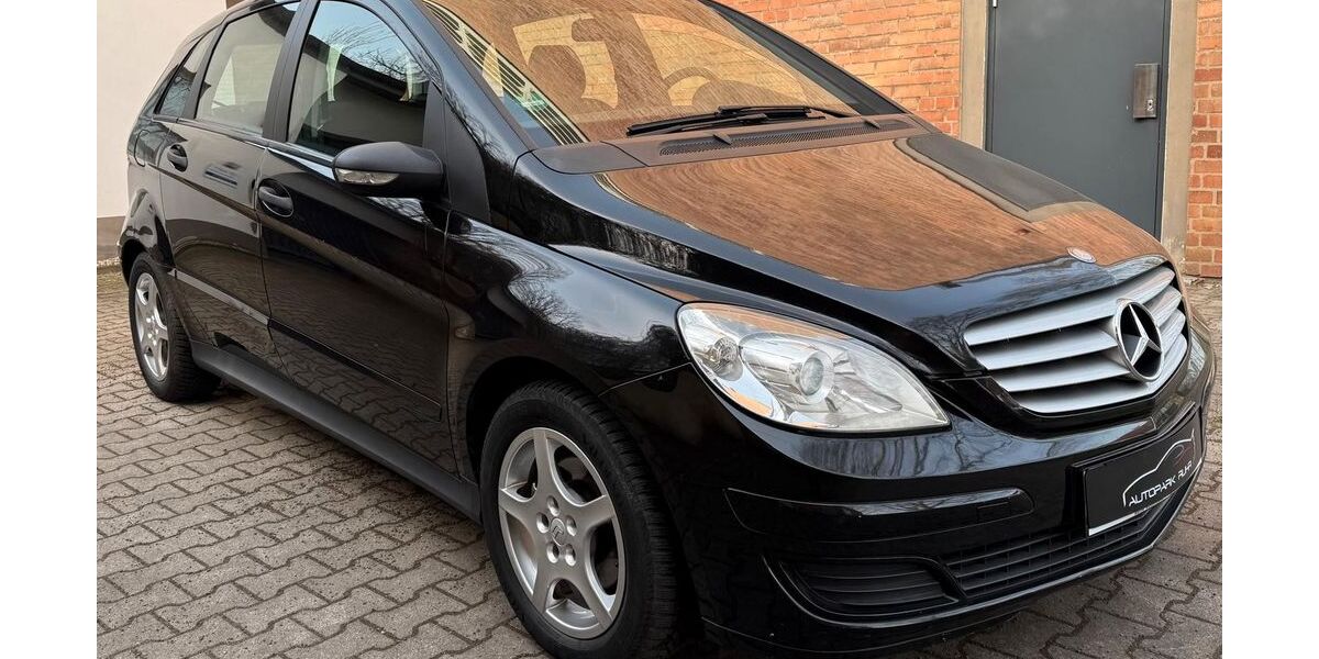 Mercedes-Benz B 180 228.000 km 3.450 &euro; Essen 45307