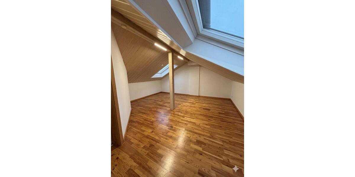 Maisonettenwohnung Gevelsberg - 4 Zimmer, 110 m&sup2;, 950&euro; | Angebot:25833803