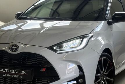 Toyota Yaris 46.097 km 20.990 &euro; Wuppertal 42349