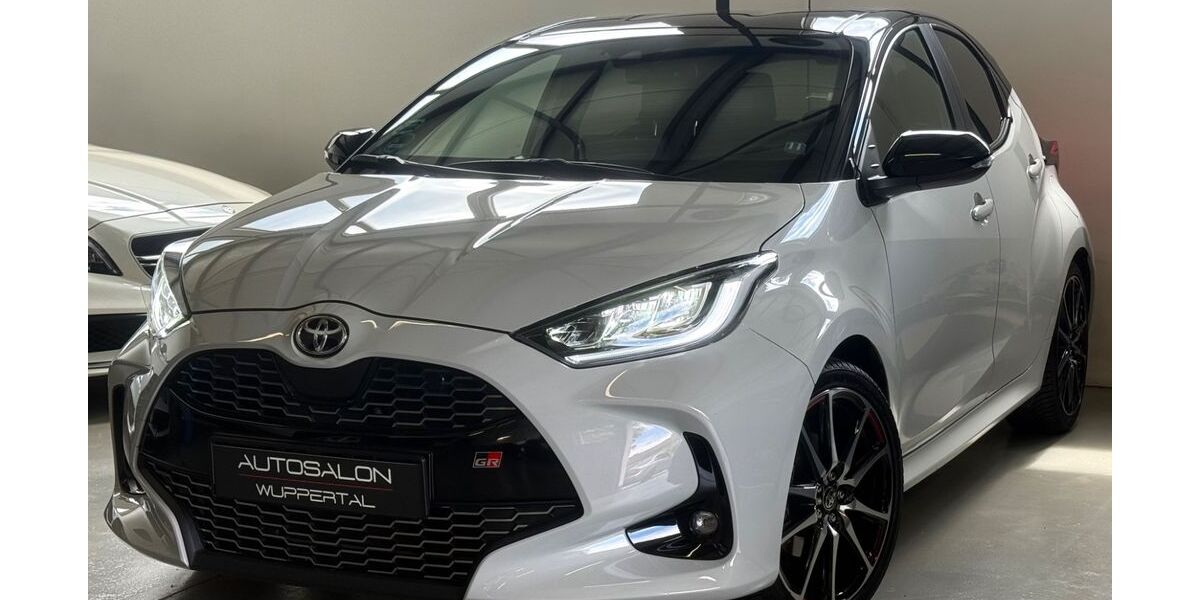 Toyota Yaris 46.097 km 20.990 &euro; Wuppertal 42349