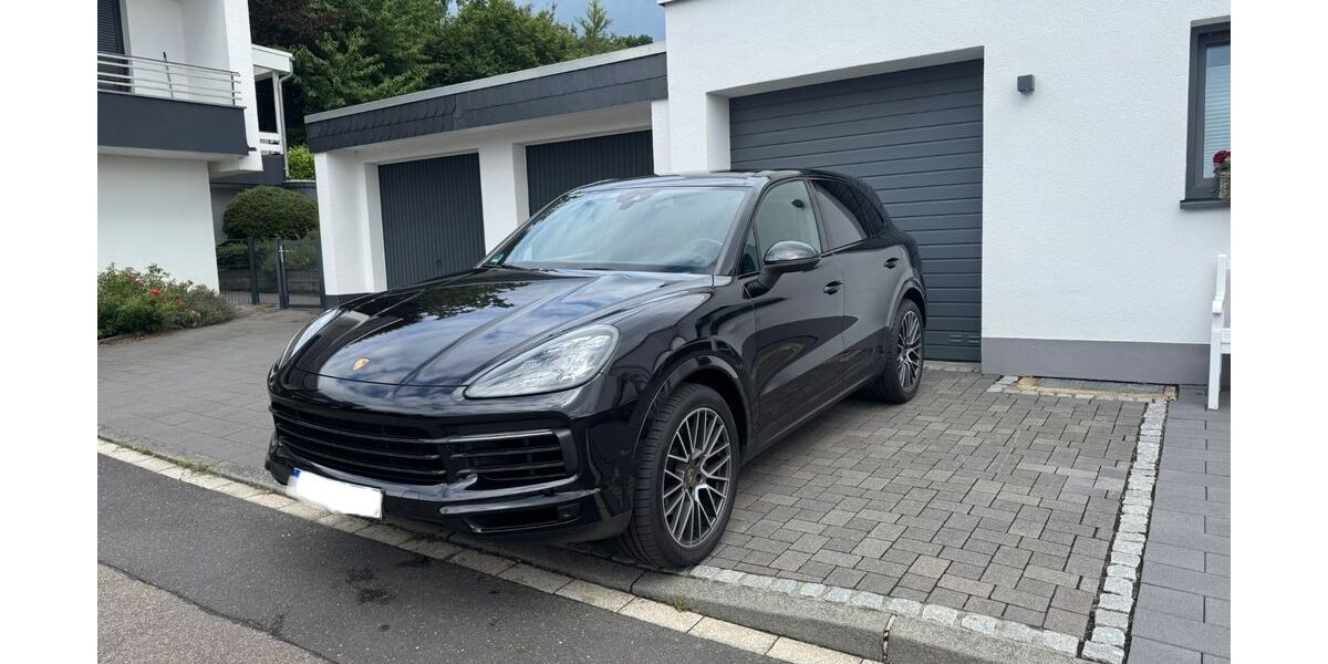 Porsche Cayenne 79.000 km 54.900 &euro; Haan 42781