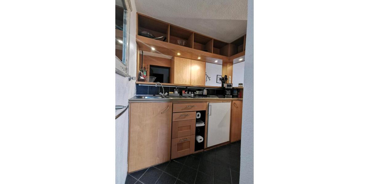 Dachgeschoßwohnung Essen Stadtbezirk III - 1 Zimmer, 1.150&euro; | Angebot:21475721