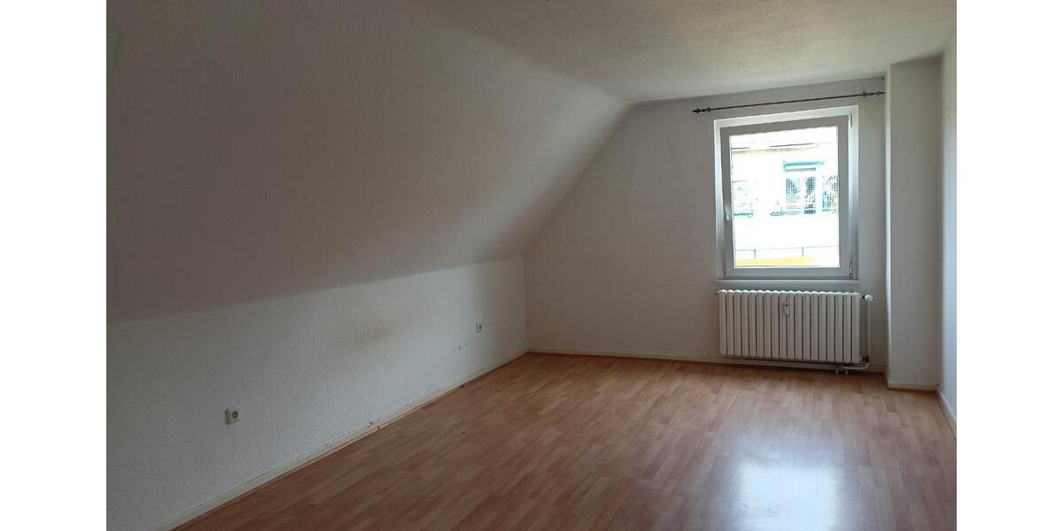 Dachgeschoßwohnung Bochum Altenbochum - 3 Zimmer, 73 m&sup2;, 153.000&euro; | Angebot:26294792