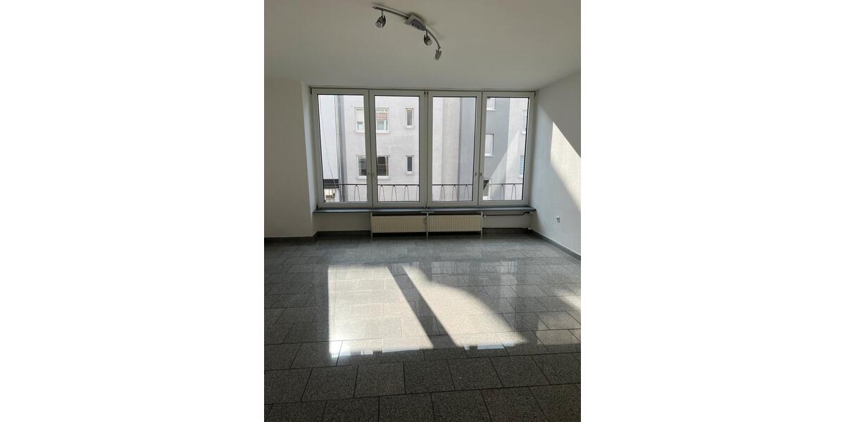 Etagenwohnung Hagen - 4 Zimmer, 80 m&sup2;, 750&euro; | Angebot:25499340